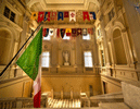 Il Tricolore, la dea madre e gonfaloni al museo del risorgimento di Torino